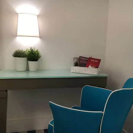 Apartment Kira *