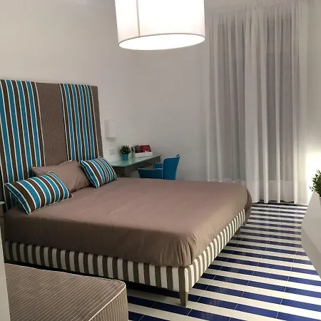 Kira Apartment *